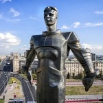 Памятники Пушкину и Гагарину в Москве отмоют до конца апреля