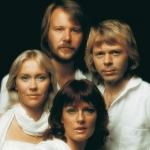 ABBA отложила релиз пяти новых треков до следующего года