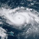На США надвигается сильнейший ураган Дориан